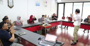 Presentation training PT. Adis
